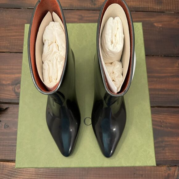 GUCCI Women's Interlocking G Rubber Ankle Boots - Picture 6 of 16